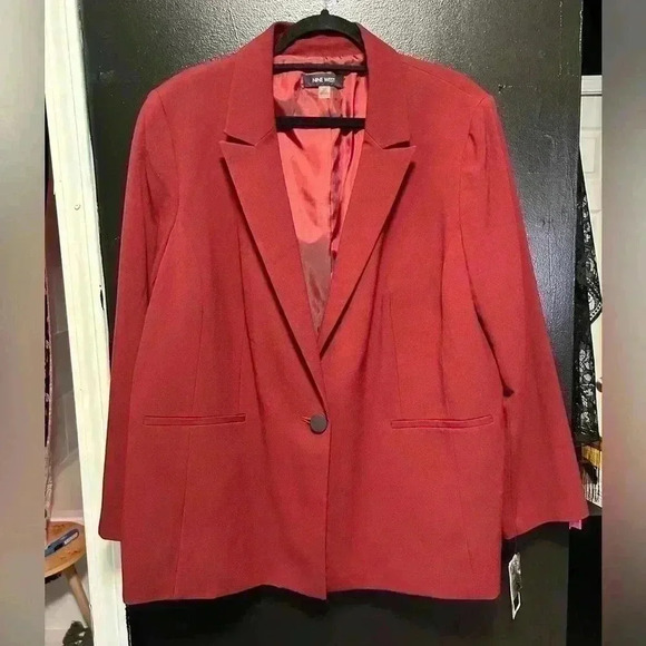 Woman’s Plus Size 18 Nine West Burgundy Blazer Suit Jacket Business Casual Work - Picture 1 of 6